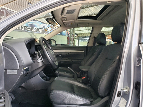 Imagem 5 de 13 de Mitsubishi Outlander Outlander 3.0/ Gt 3.0 V6 Aut. Gasolina