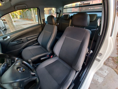 Volkswagen Saveiro 1.6 Gp Cd Trendline 101cv 2017