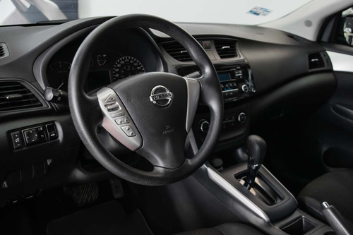 Imagen 7 de 14 de Nissan Sentra 2019