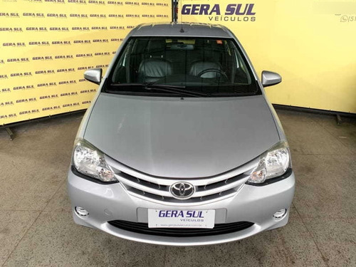 Imagem 2 de 7 de Etios X 1.3 16v Flex 14/15 Prata