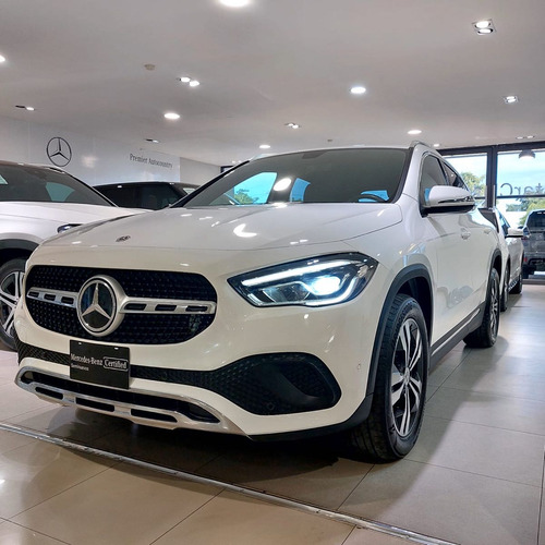 Mercedes-Benz Clase GLA 5p GLA 200 Progressive L4/1.3/T Aut