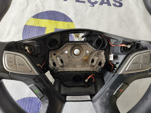 Imagem 8 de 9 de Volante Hb20 Com Controle Som De Chamada Usado 04