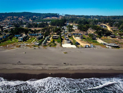 Casa En Primera Linea, Frente Al Mar En Pichilemu