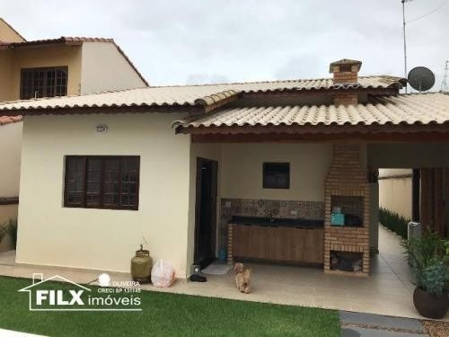 Casa De Excelência Com Piscina Em Itanhaém - 6477 | Npc