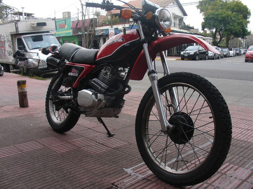 Imagen 7 de 11 de Honda Xl 250 S