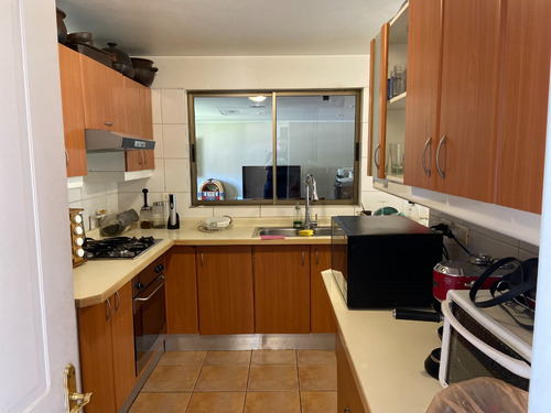 Hermosa Y Amplia Casa En Alto Macul: Lista Para Habitar