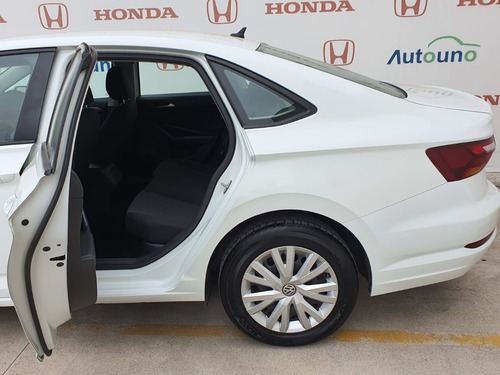 Imagen 5 de 15 de Volkswagen Jetta Trendline T/a 2019