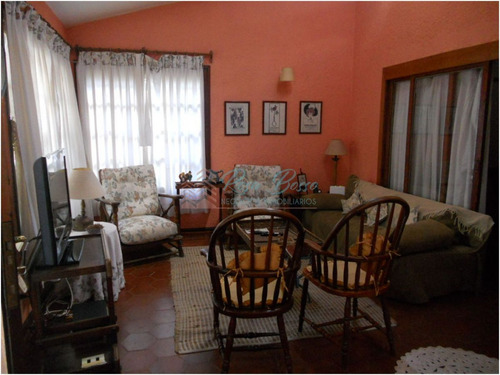 Imagen 3 de 22 de Venta Ccasa En Aidy Grill, Punta Del Este Con Parrillero A Pocas Cuadras Del Mar