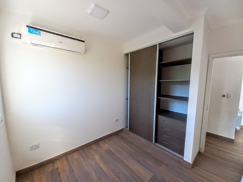 Imagen 9 de 20 de 3 Ambientes Con Amplias Terraza Y Cochera