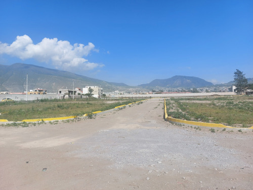 Hermoso Terreno De 200m2 En La Mitad Del Mundo Ecuador