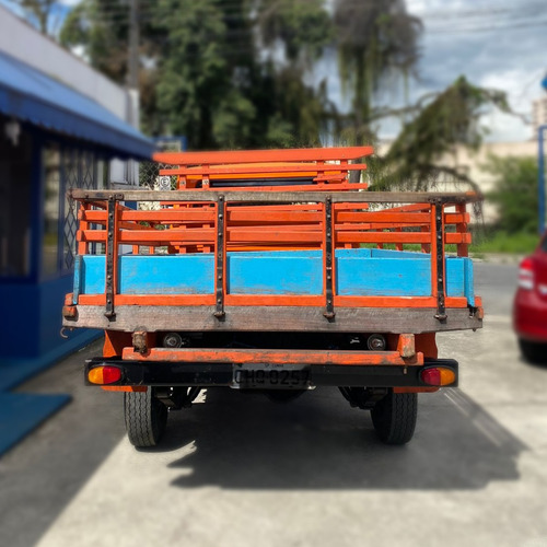 Ford F75
