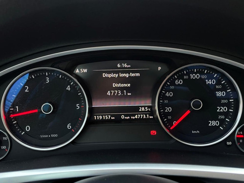 Volkswagen Touareg 3.0 V6 Tdi At