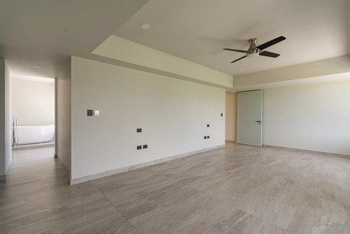 Imagen 9 de 22 de Venta Casa En Puerto Cancún Frente Al Mar