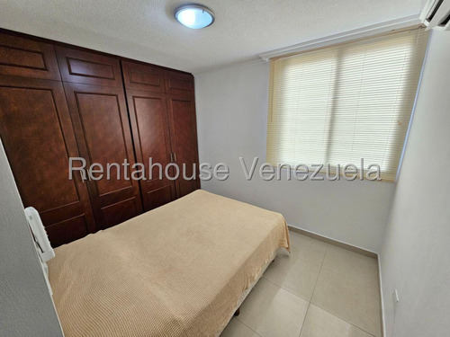Mls25-17995 Colinas De La Tahona. Apartamento Amoblado Venta. Me