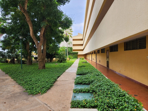 Hermoso Apartamento En Alquiler Villamar Cerro El Morro