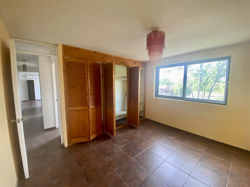 Departamento En Venta De 4 Dorm. En Las Condes