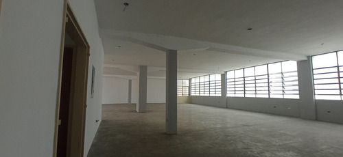 Venta Piso Industrial La Urbina