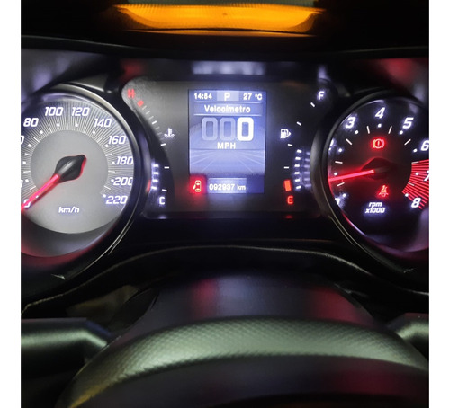 Fiat Cronos 1.8 E.TORQ FLEX PRECISION AT6