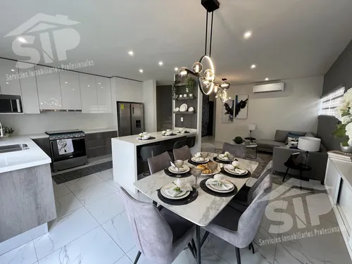 Casa En Venta En Dominio Cumbres García