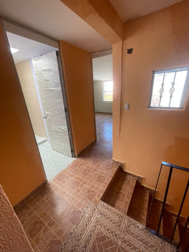 Venta De Casa En Palmas 1, Ixtapaluca, 4 Recamaras, Amplia Y Con Buenos Terminados.