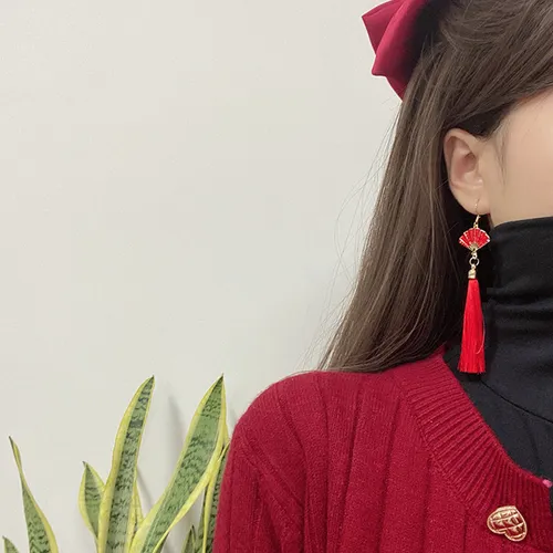 Pendientes Para El Festival De Primavera De 2021, Encantador