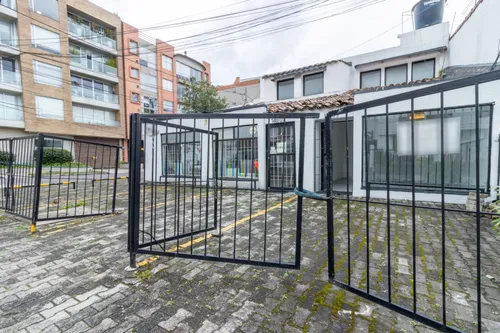 Oficina En Arriendo En Santa Paula. Cod A5872