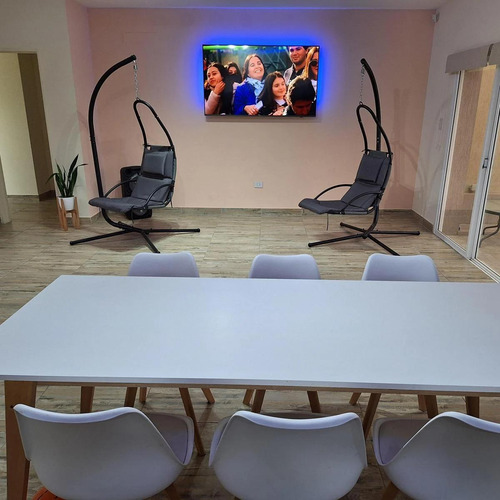 Casa En Venta - 3 Dormitorios 3 Baños - Cochera - 800mts2 - San Vicente