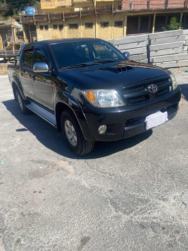 Toyota Hilux 3.0 Srv Cab. Dupla 4x2 4p