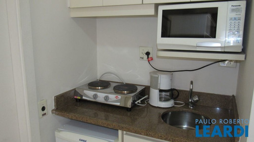 Imagem 10 de 15 de Flat - Itaim Bibi - Sp - 482274
