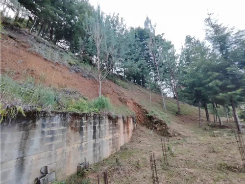 Lote En Guarne Vereda La Clarita Cerca De La Vía Principal