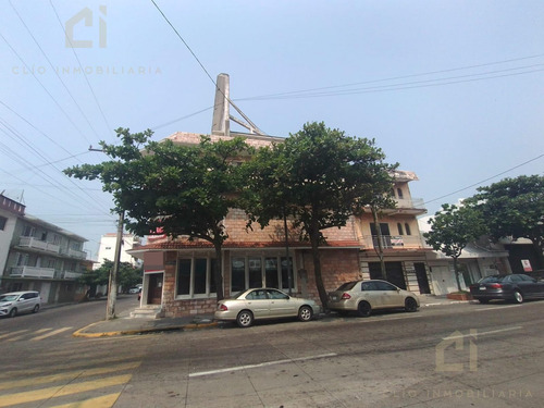 Edificio Comercial En Veracruz