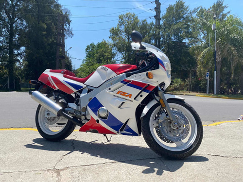 Imagen 9 de 15 de Yamaha Fzr 600 Genesis Excelente Estado