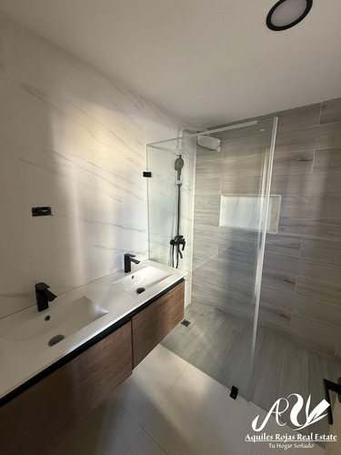 Apartamento En Evaristo Morales