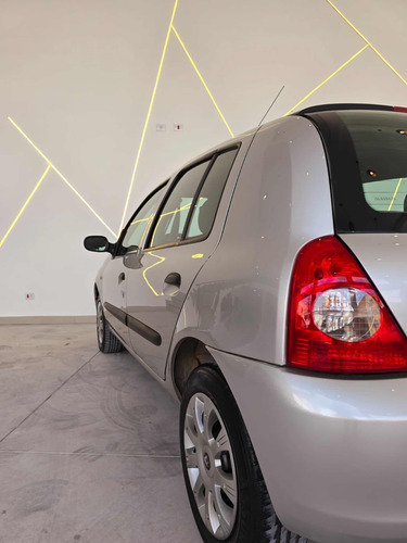 Renault Clio 1.0 16v Campus Hi-flex 5p