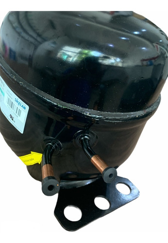 Imagen 2 de 6 de Adw66t6 Compresor 1/4 Pesado Para Refrigerador R134 110-120v