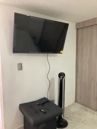 Se Vende Apartaestudio Amoblado En Laureles !!!