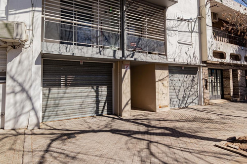 Imagen 2 de 5 de Edificio - Centro Sur