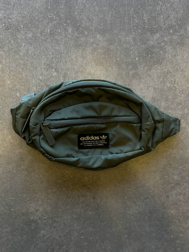Riñonera Adidas Originals Verde Unisex Verde Musgo Lisa (Usado)