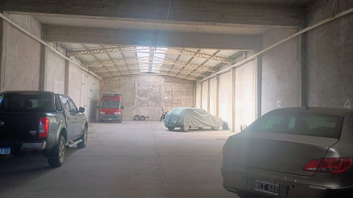 Galpón En Alquiler De 430m2 Ubicado En Barrio Fortunato De La Plaza