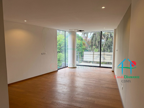 Mariscal Sucre D. Moderno Departamento En Venta Con Terraza Privada