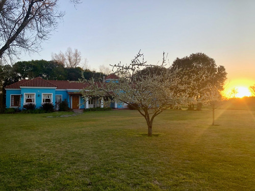 Hermosa Casa De Campo Hospedaje Rural, Con Piscina Y Gran Parque. Consulta Promociones Por Fines De Semana!!