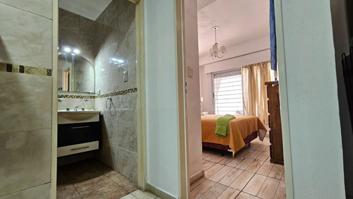 Venta Departamento 2 Ambientes Con Cochera Bernal