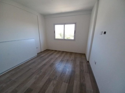 Imagen 10 de 14 de Departamento Semipiso Al Frente De 2 Ambientes A Estrenar, 4 Piso, 57 M2. Lanus Centro.