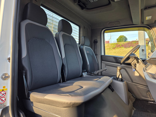 Vw Delivery Express Prime Ano 2021/22 - Habilitação B - Baú