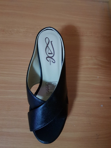 Sandalias Para Mujer En Cuero