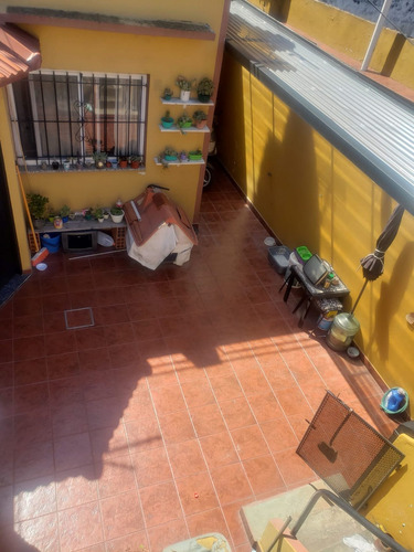 Imagen 12 de 14 de Ph 3 Amb. Al Fondo Con 2 Patios Y Terraza. Lanus O