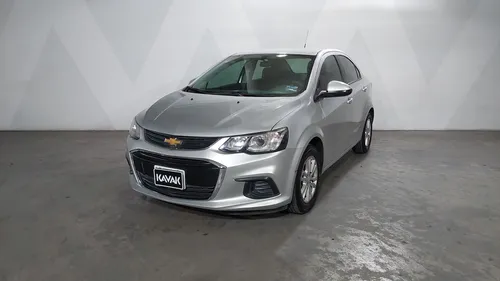 Chevrolet Sonic 1.6 MT D LT