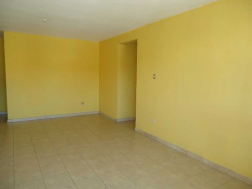Imagen 5 de 11 de Apartamento 115 Mts2 Urb. Camoruco ,al Lado De La Cruz Roja