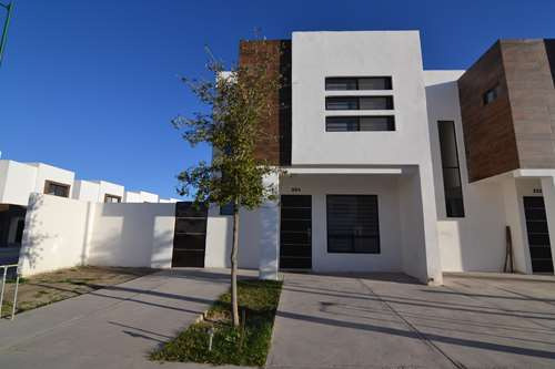 ¡nueva! Casa En Venta, En Sector Aeropuerto/las Etnias En Torreón, Coahuila.