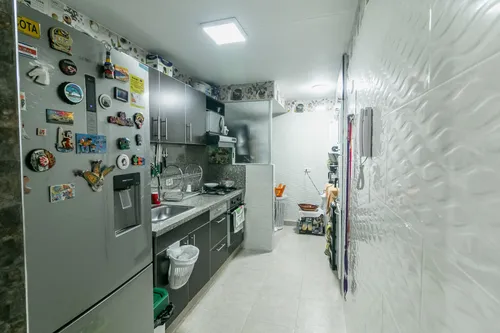 Apartamento En Venta En Hayuelos. Cod V1106017